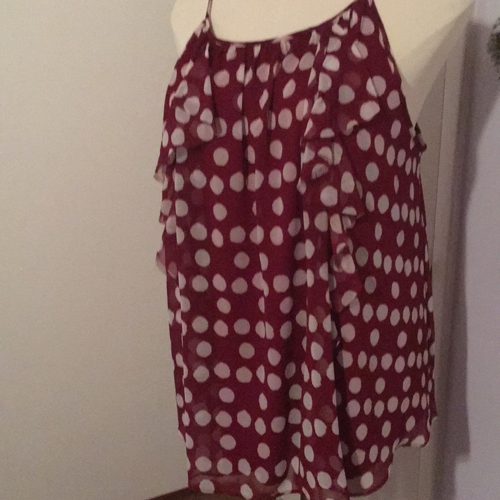 Cute crimson polka dot top sz 26 Lane Bryant sale🎉
